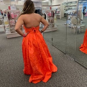 Prom dress